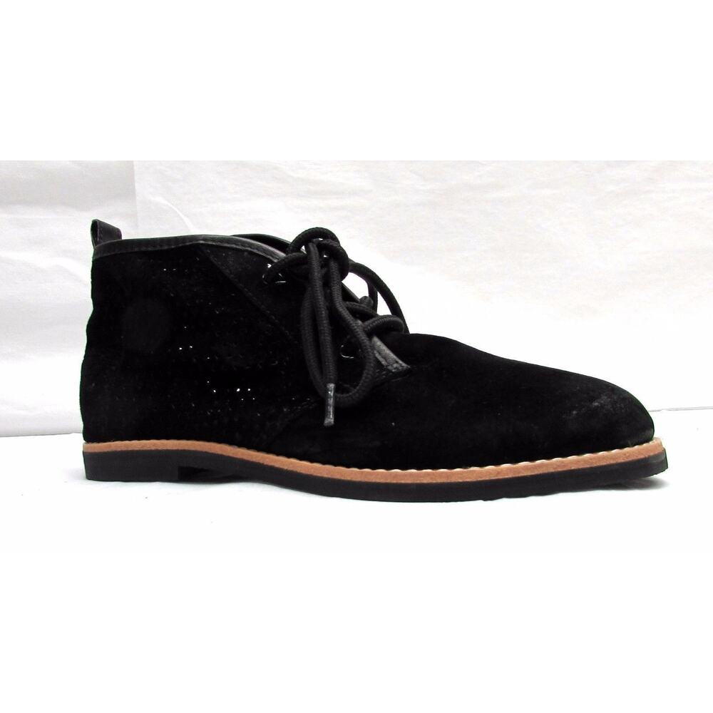Very Volatile Los Angeles women's size 7 Black boots leather suede ankle